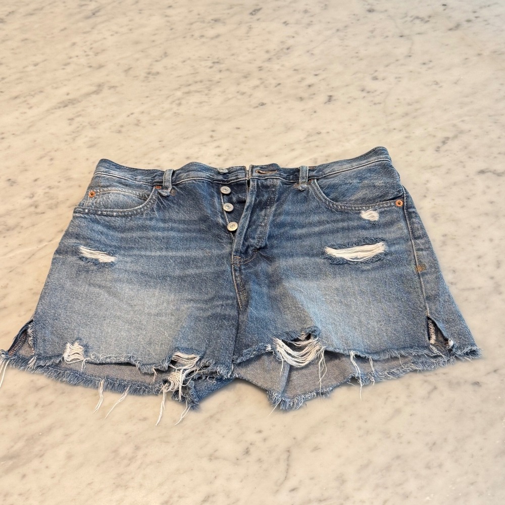 We The Free Free People Distressed Denim Cut Off Shorts Blue 29 OB1072234